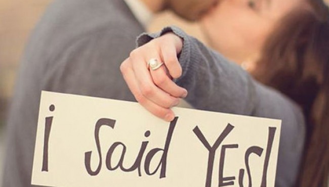22 Creative Ways To Tell Everyone You're Getting Married